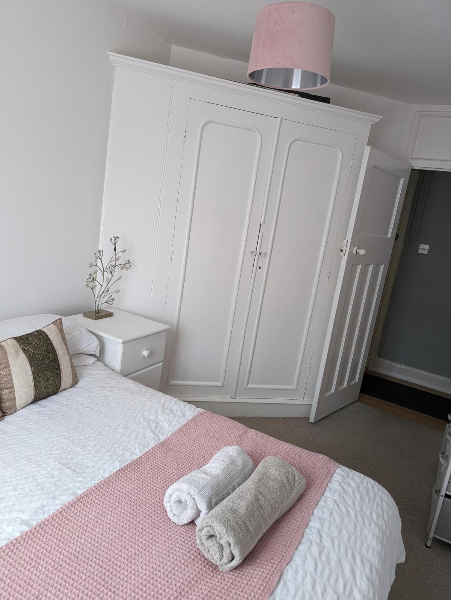Twenty Four Apartment Hythe  Exterior foto